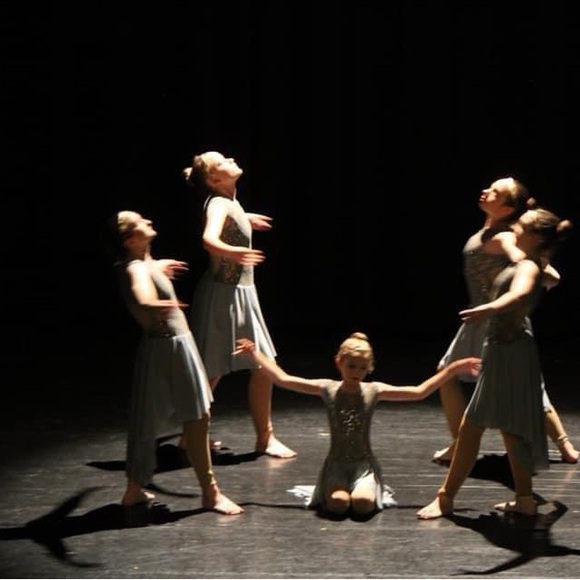 Meet your Posher, Sedina - Picture 14 of 16